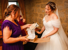 Cargar imagen en el visor de la galería, Plaquita floral emotiva